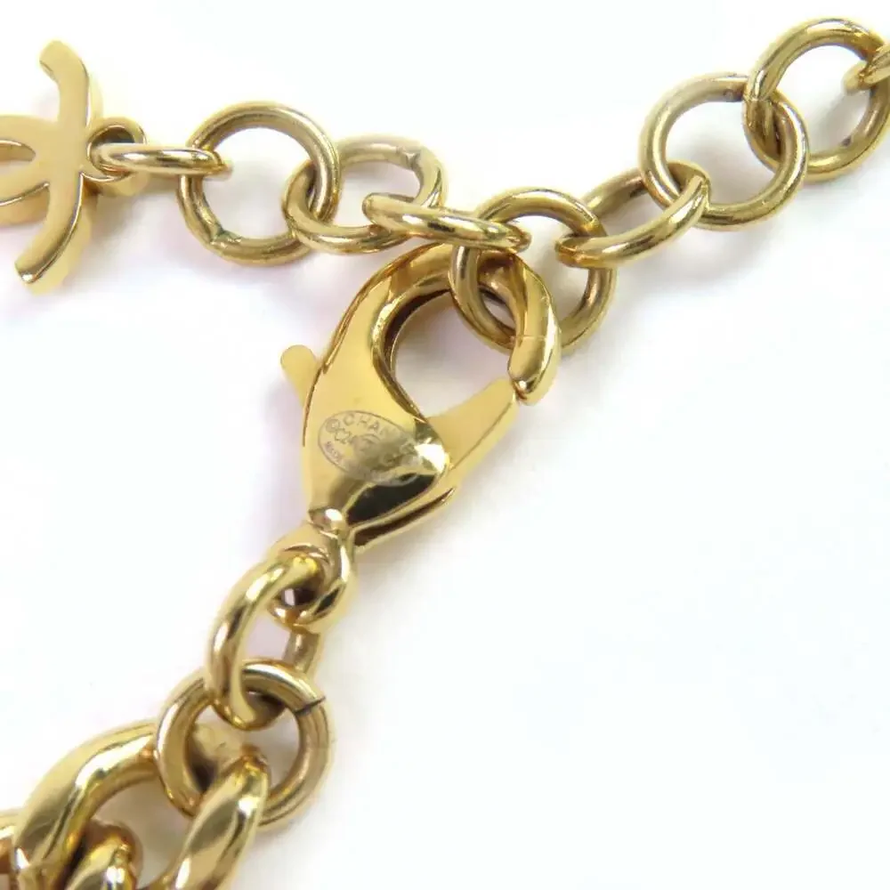 CHANEL White Pearl Logo Necklace
